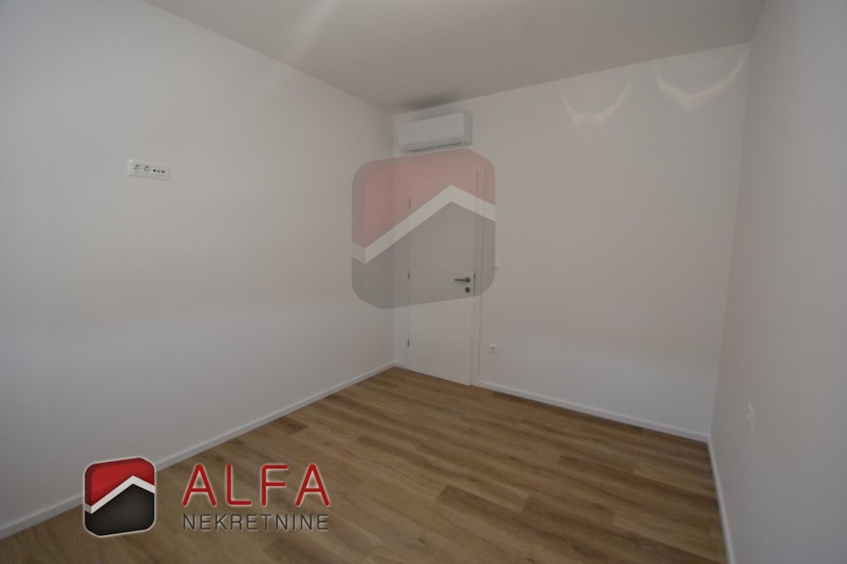 Croazia, Vodice, nuovo appartamento con due camere da letto in vendita, primo piano, vista mare