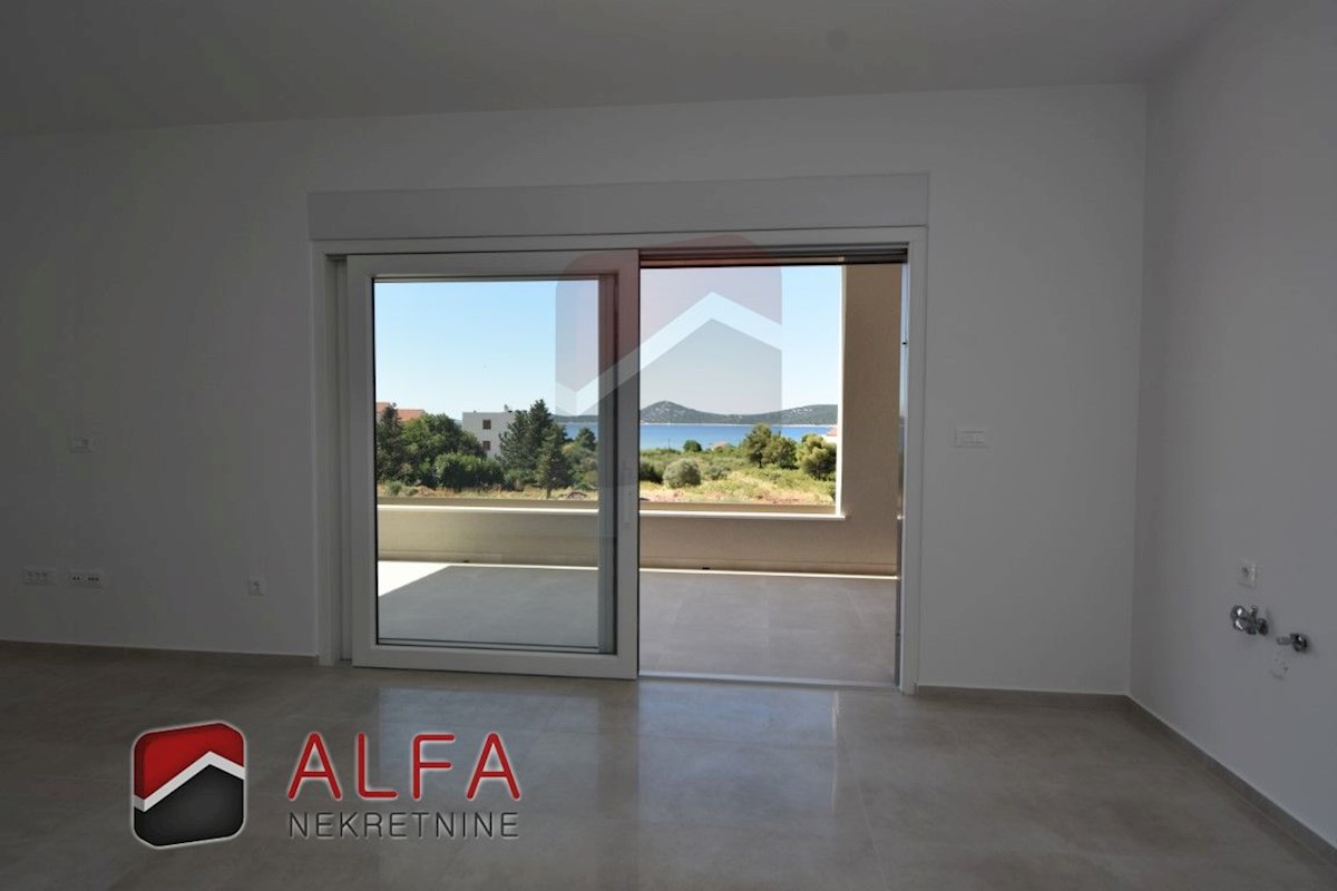 Croazia, Vodice, nuovo appartamento con due camere da letto in vendita, primo piano, vista mare