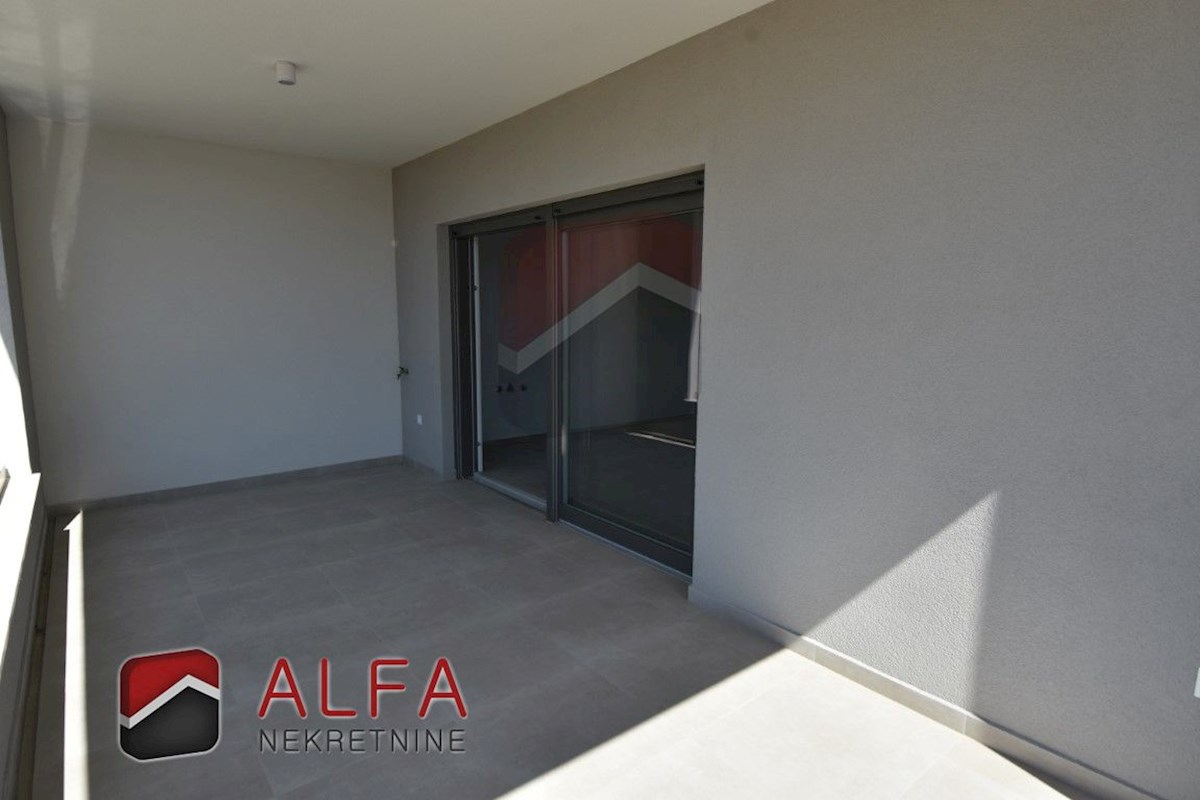 Croazia, Vodice, nuovo appartamento con due camere da letto in vendita, primo piano, vista mare