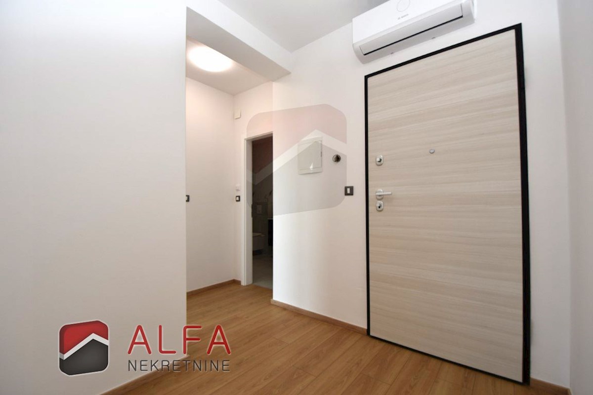 Croazia, Vodice, nuovo appartamento con due camere da letto in vendita, primo piano
