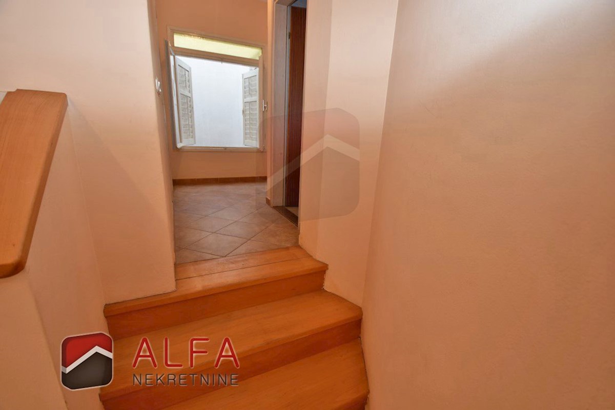 Croazia, Vodice, confortevole appartamento co