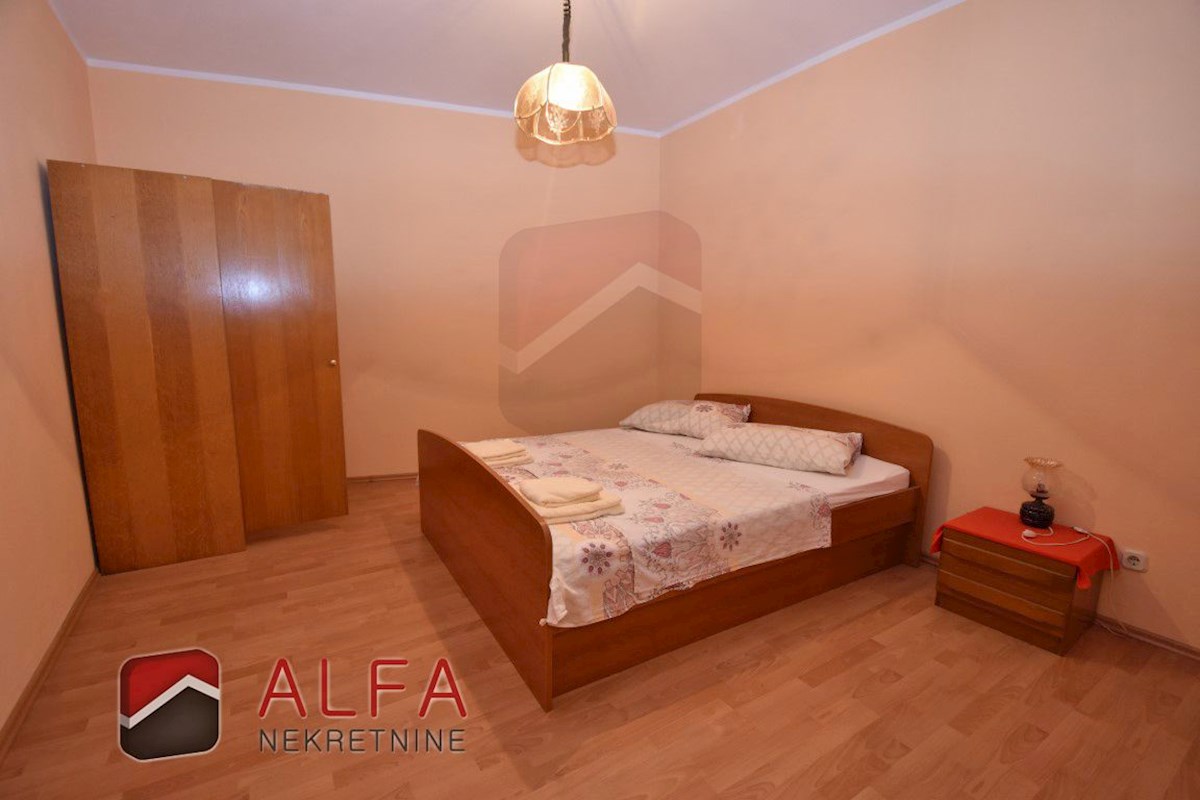 Croazia, Vodice, confortevole appartamento co