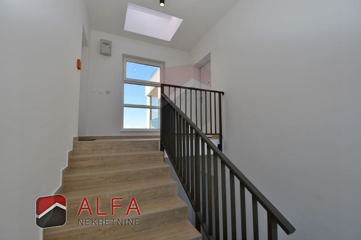 Croazia, Vodice, nuova costruzione - appartamento con due camere da letto, vista mare, secondo piano