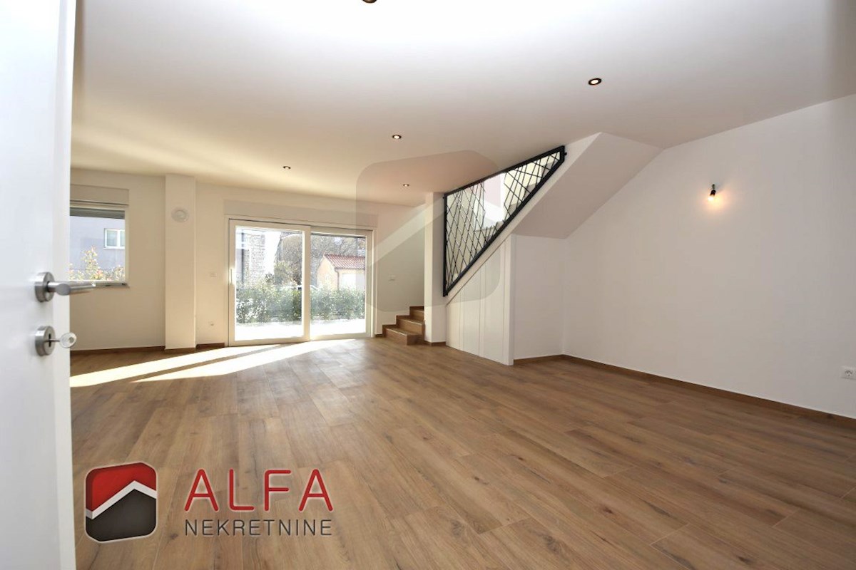 Croazia, Vodice, nuova casa bifamiliare in vendita