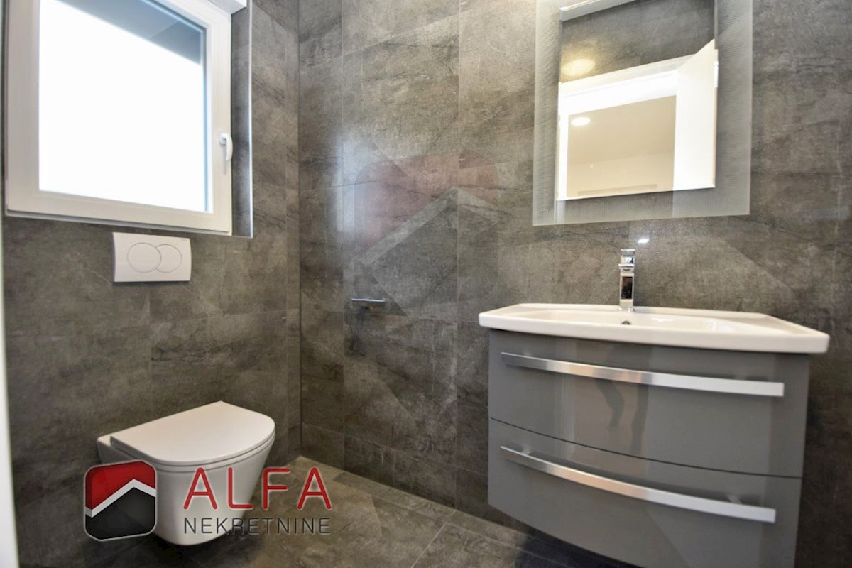 Croazia, Vodice, nuova casa bifamiliare in vendita