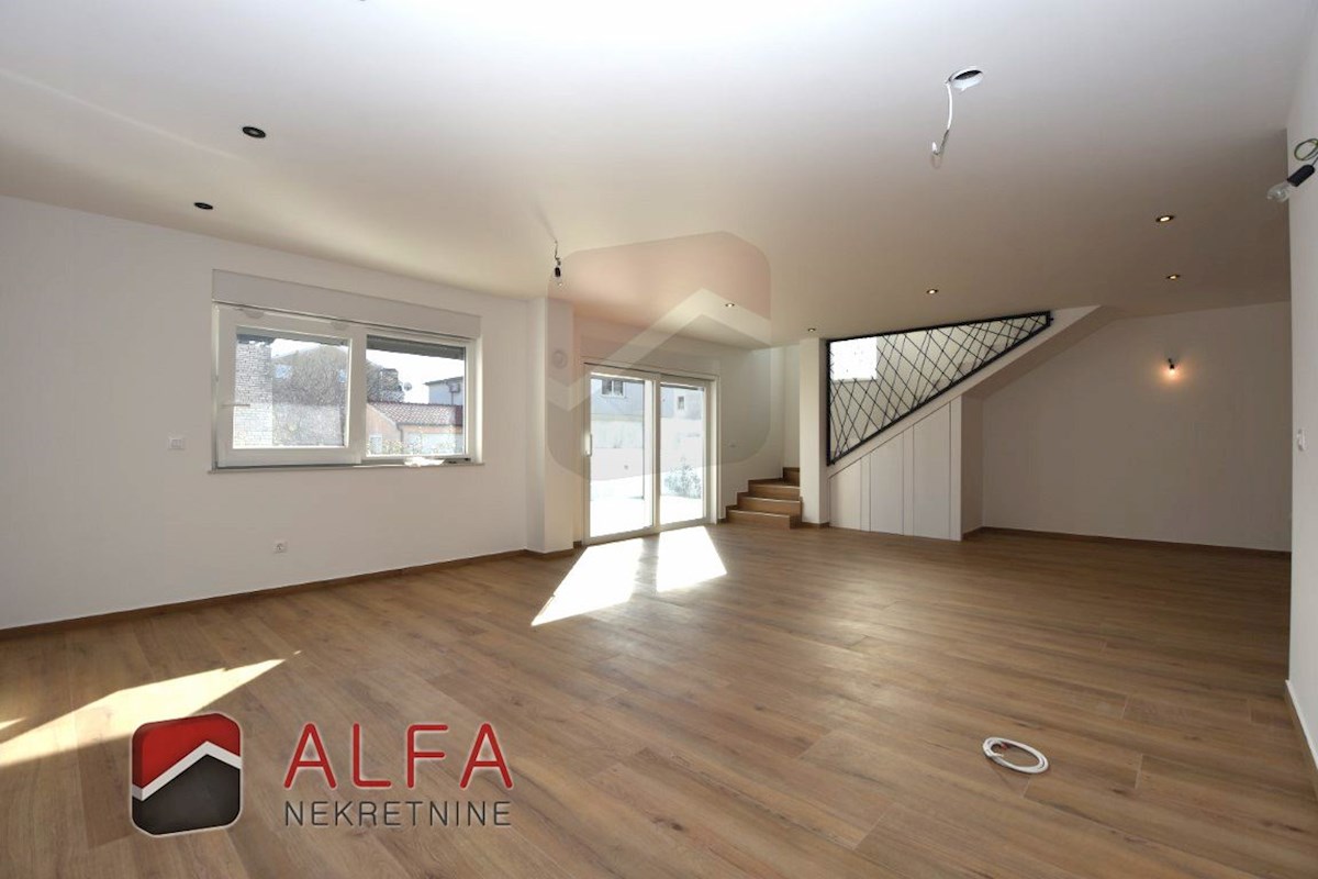 Croazia, Vodice, nuova casa bifamiliare in vendita