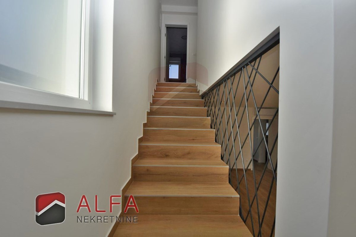 Croazia, Vodice, nuova casa bifamiliare in vendita