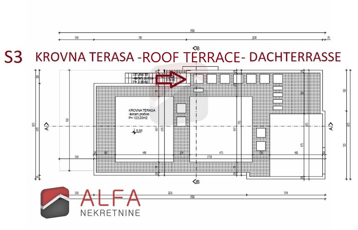 Vodice centro, ATTRAENTE, vendesi appartamento trilocale al secondo piano con terrazza sul tetto ​