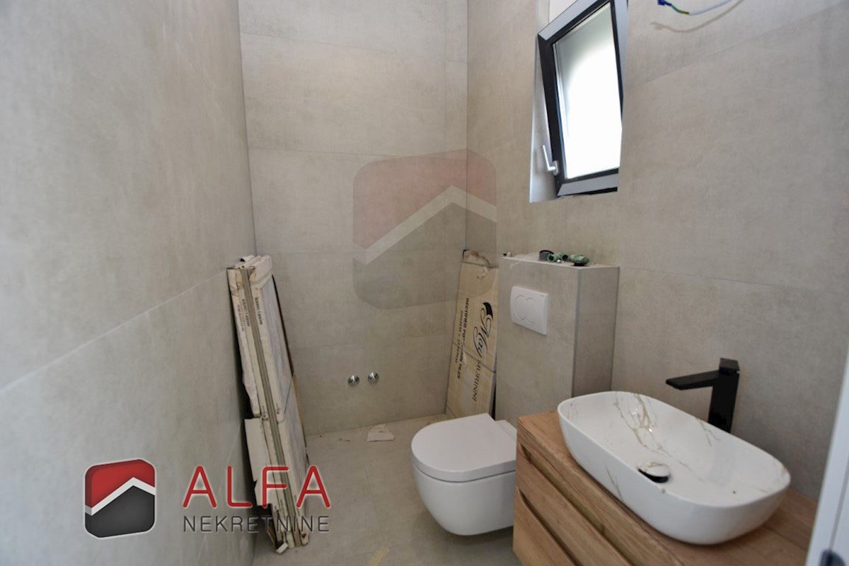 Croazia, Vodice, Srima, in vendita nuova casa bifamiliare, vicino al mare