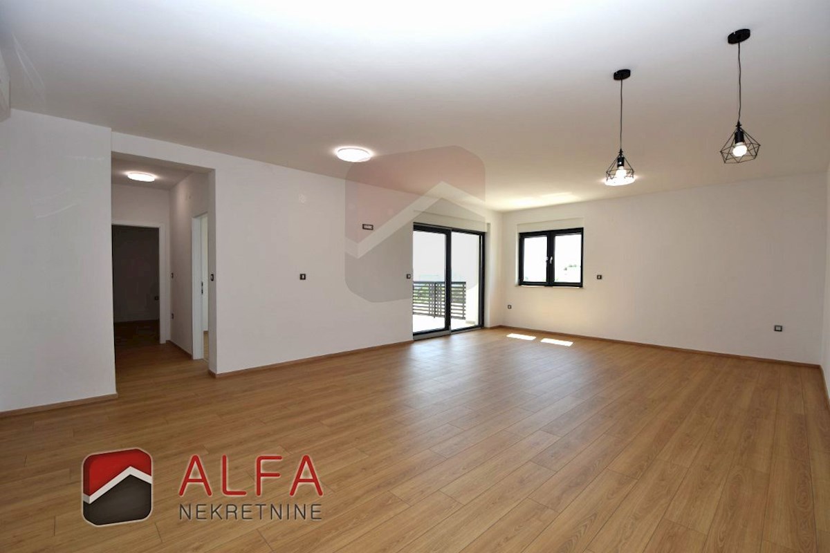 Croazia, Vodice, nuovo appartamento con due camere da letto in vendita, primo piano