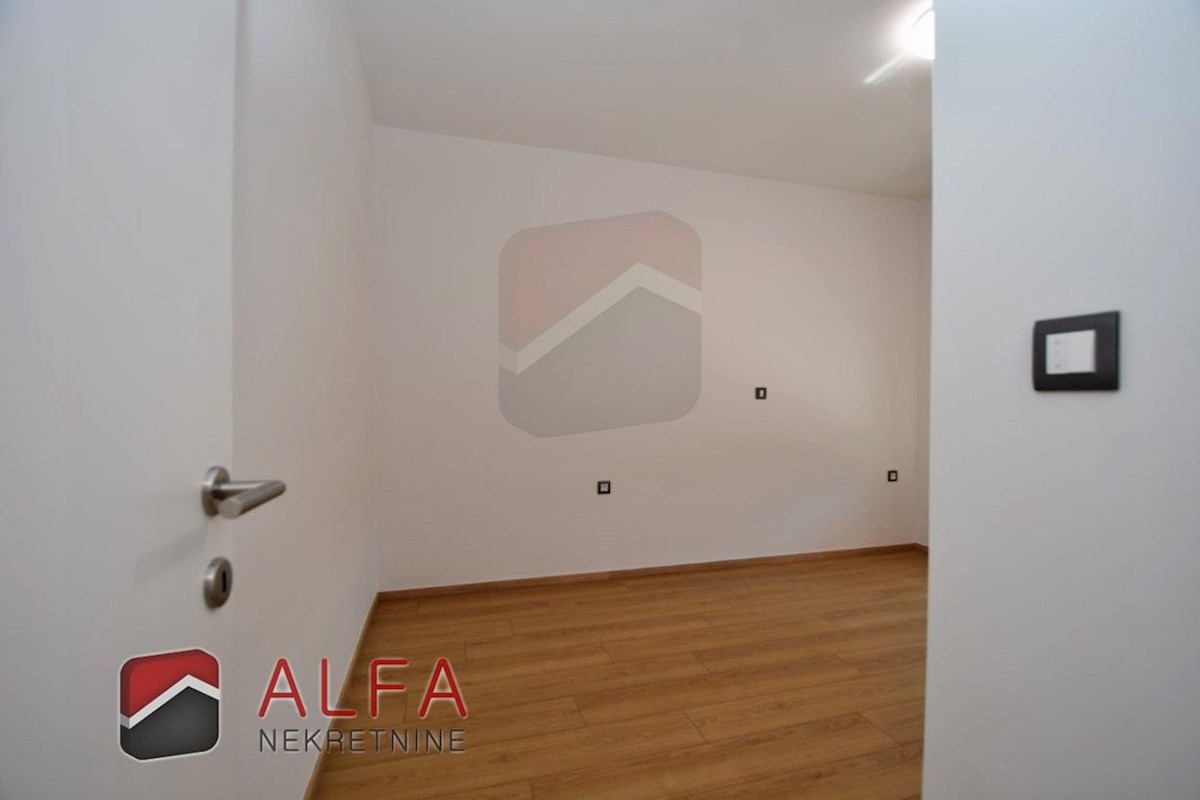 Croazia, Vodice, nuovo appartamento con due camere da letto in vendita, primo piano