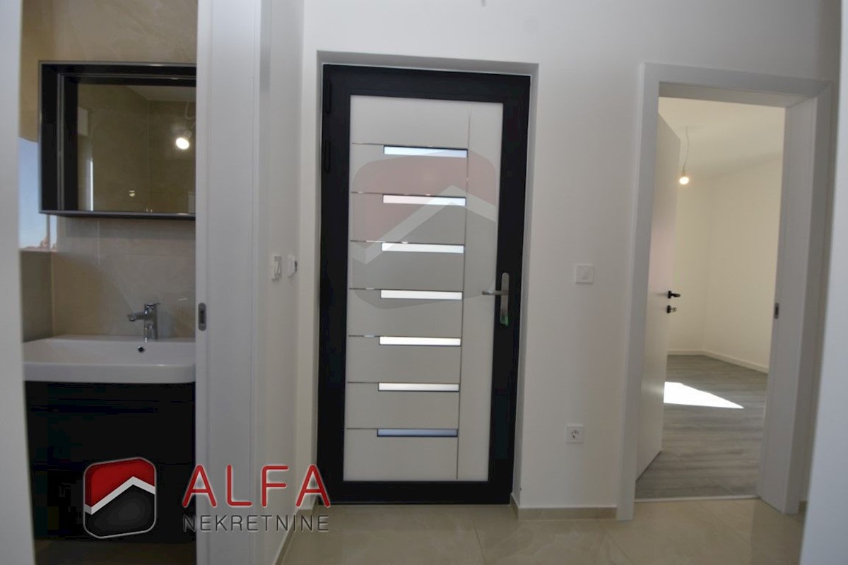 Croazia, Vodice – nuovo appartamento confortevole in vendita, secondo piano, riscaldamento a pavimento