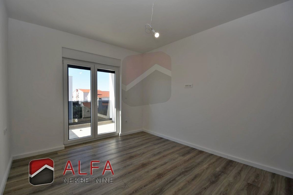 Croazia, Vodice – nuovo appartamento confortevole in vendita, secondo piano, riscaldamento a pavimento