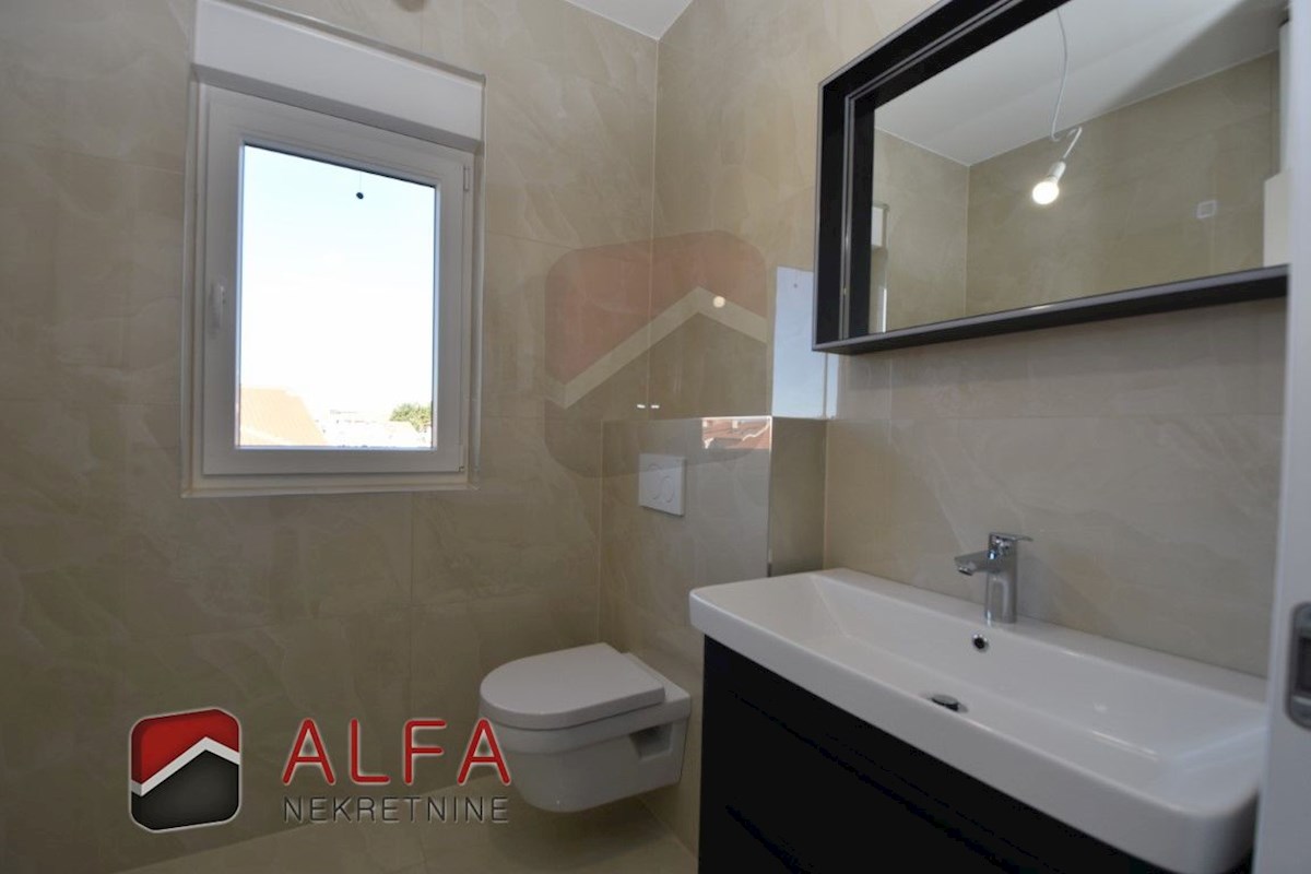 Croazia, Vodice – nuovo appartamento confortevole in vendita, secondo piano, riscaldamento a pavimento