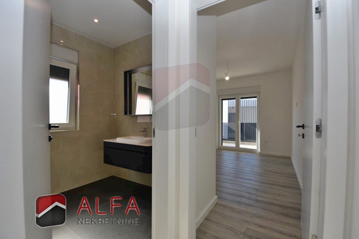 Croazia, Vodice – nuovo appartamento confortevole in vendita, secondo piano, riscaldamento a pavimento