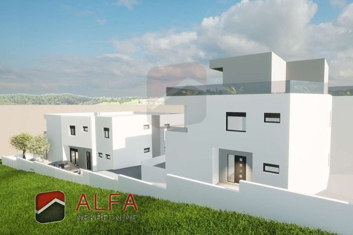 Croazia, Tribunj, due terreni edificabili con permessi di costruzione in vendita