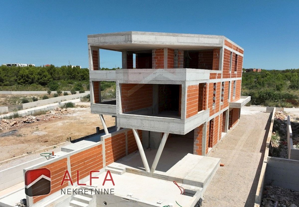 Croazia, Vodice, attico in vendita, secondo piano, vista mare panoramica