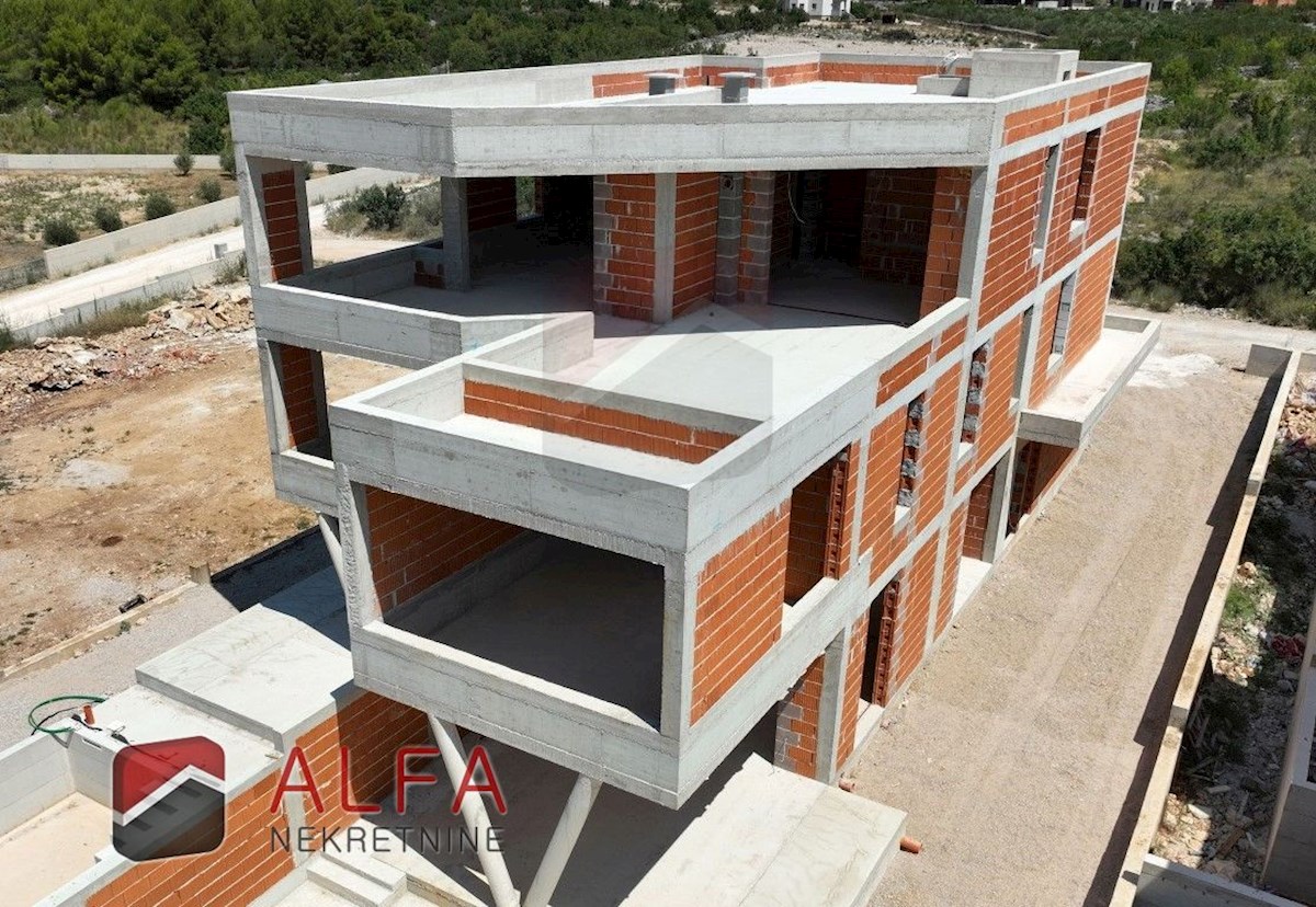 Croazia, Vodice, attico in vendita, secondo piano, vista mare panoramica