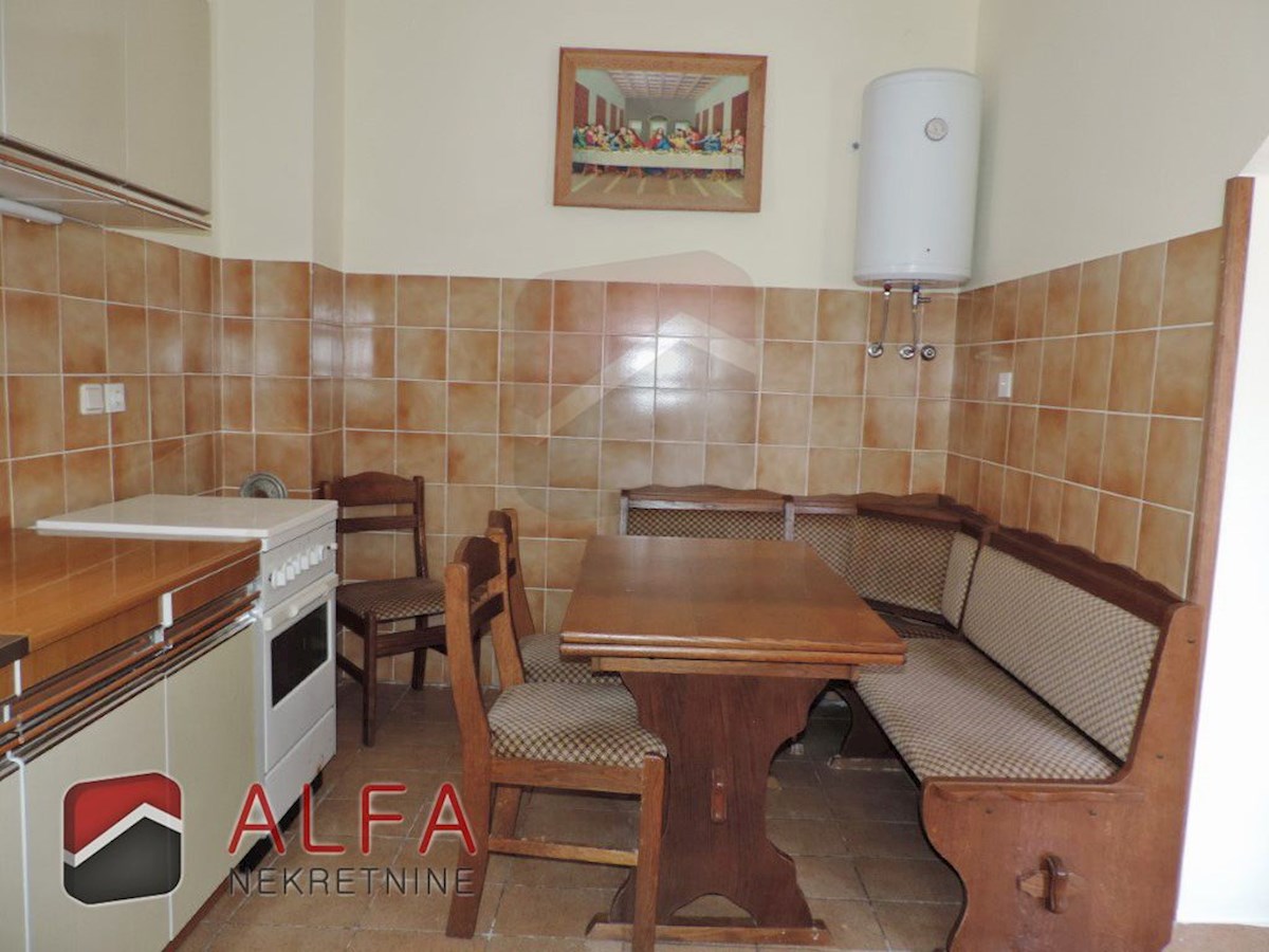 Croazia, Isola di Prvić, Šepurine, antica casa in pietra in vendita con vista mare
