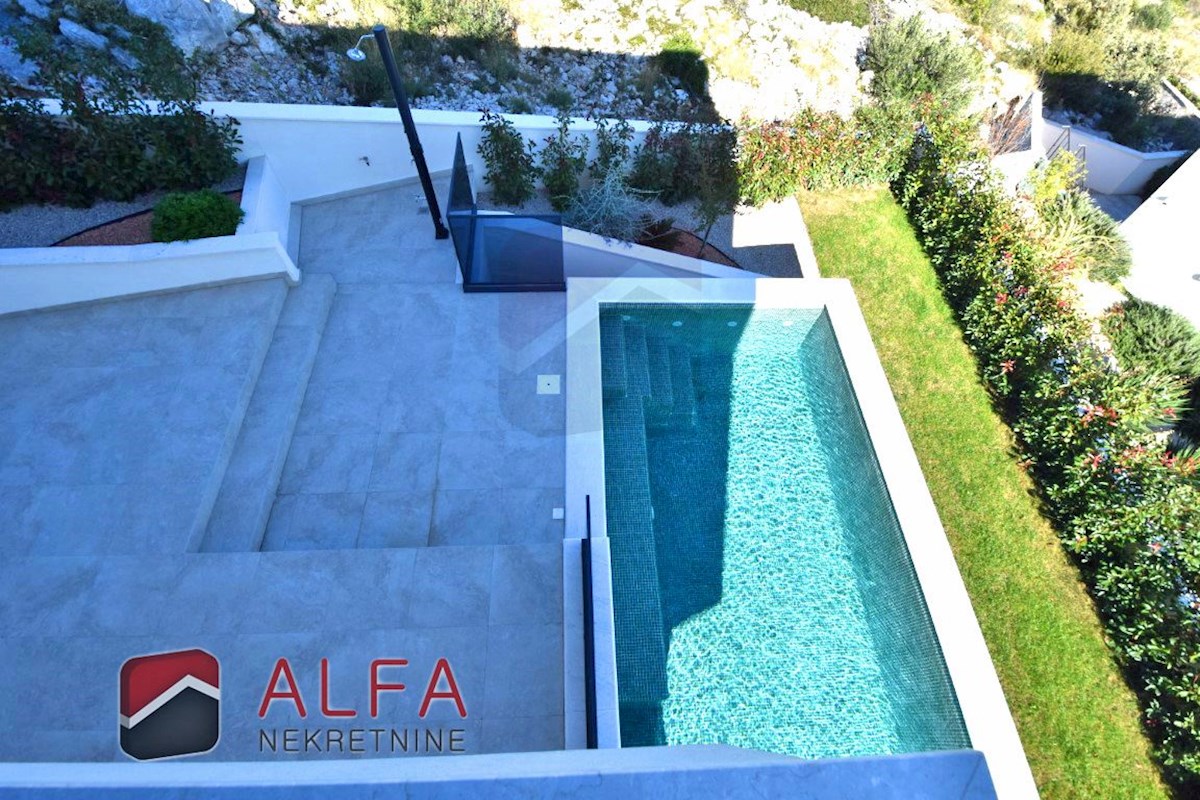 Croazia, Isola di Murter, Betina – ATTRAENTE – nuova villa di lusso per famiglie in vendita, piscina, garage e vista mare