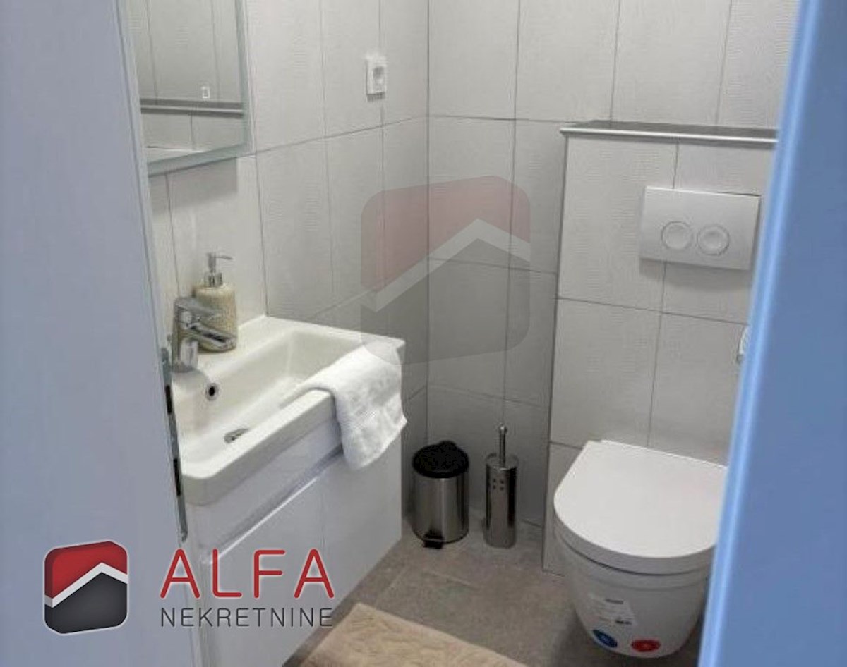 Campagna di Vodice – casa con piscina e uliveto in vendita