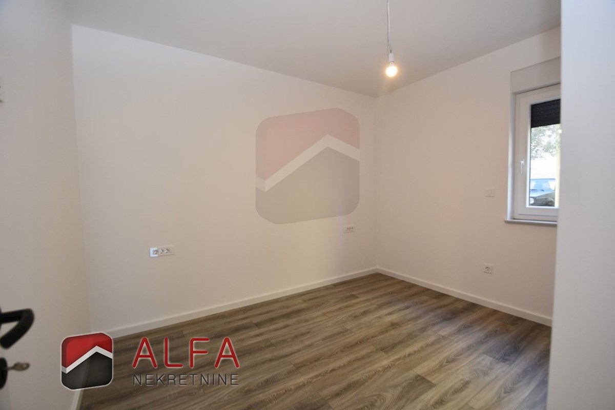 Croazia, Vodice – nuovo appartamento confortevole in vendita, piano terra, giardino, riscaldamento a pavimento