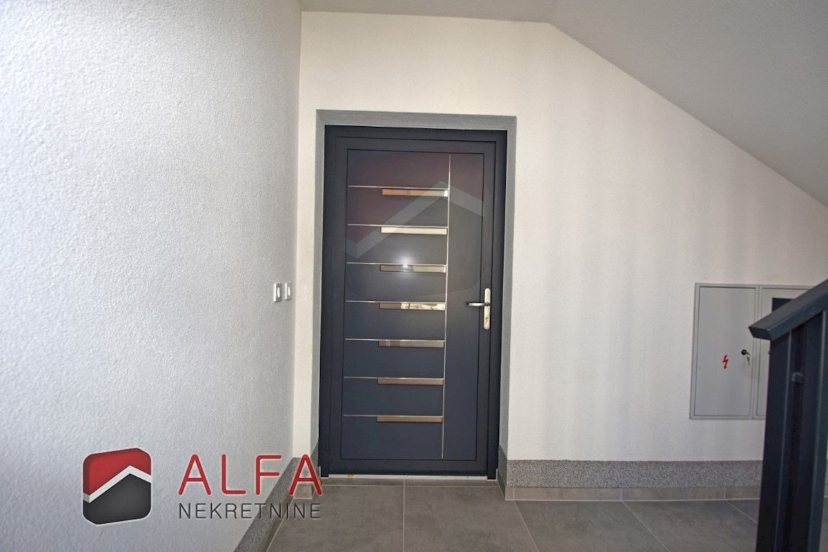 Croazia, Vodice – nuovo appartamento confortevole in vendita, piano terra, giardino, riscaldamento a pavimento