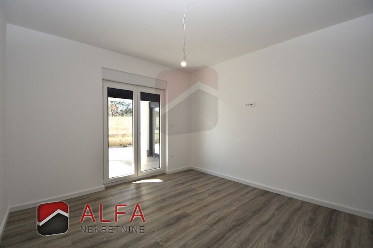 Croazia, Vodice – nuovo appartamento confortevole in vendita, piano terra, giardino, riscaldamento a pavimento