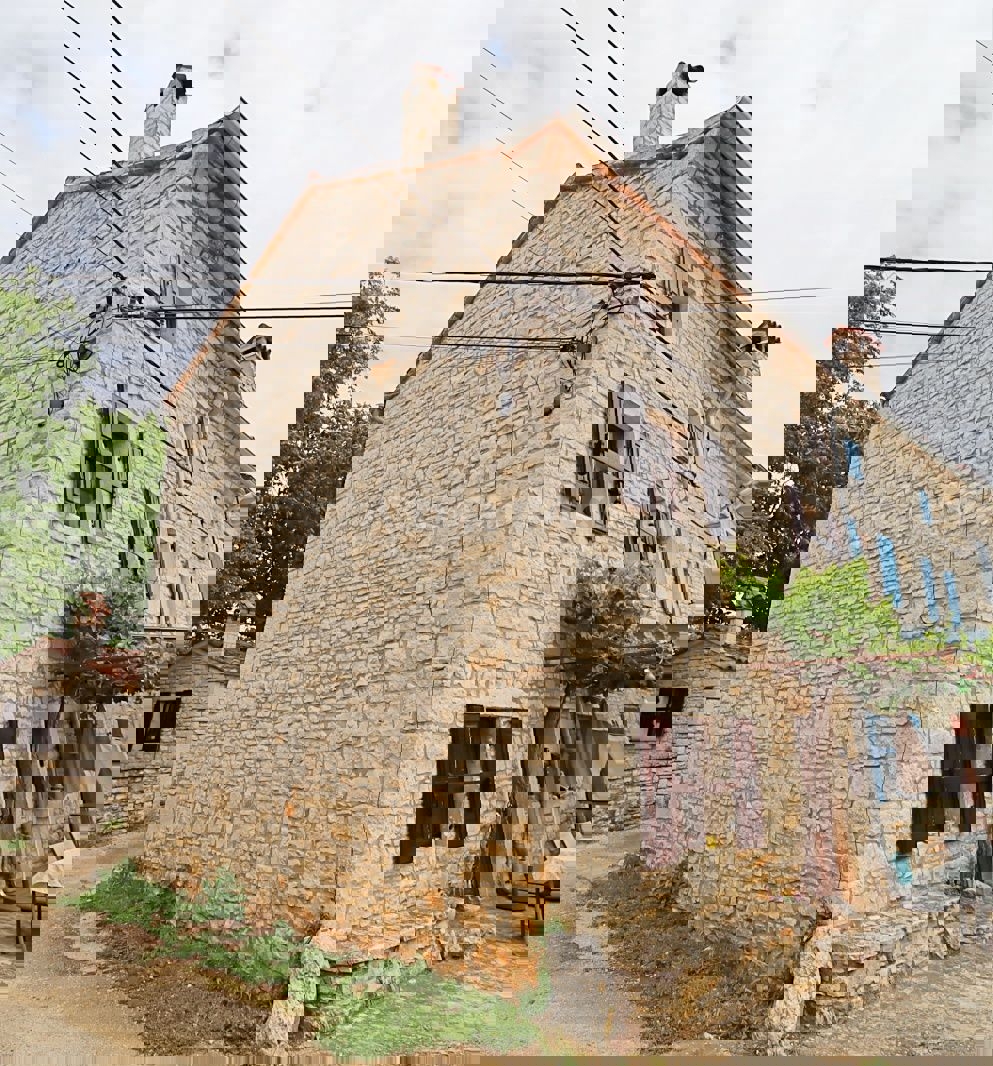 Canfanaro, dintorni, splendida casa in pietra istriana ristrutturata