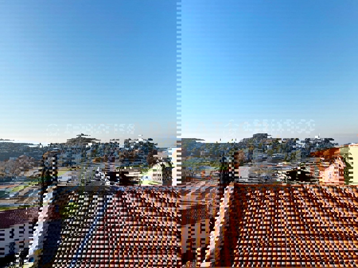 Orsera, casa in pietra a soli 250 metri dal mare