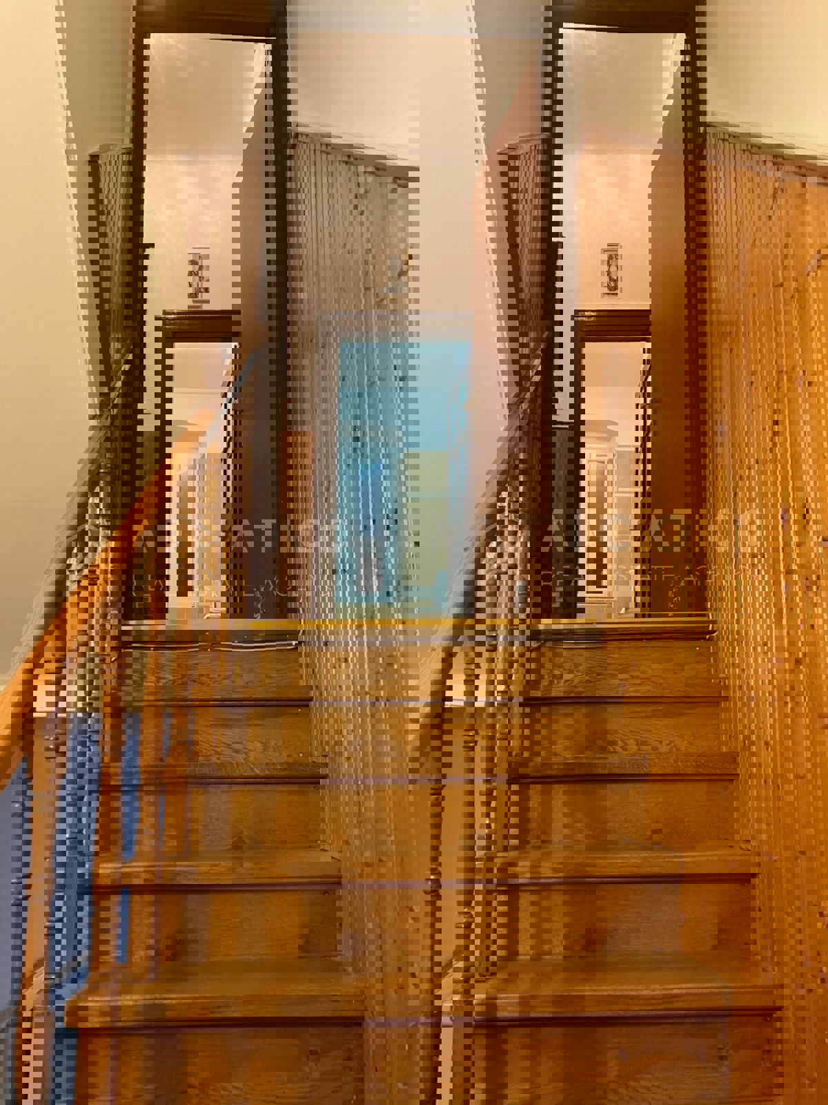 Orsera, casa in pietra a soli 250 metri dal mare