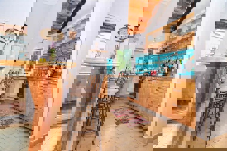 Rovigno, spazioso appartamento su due livelli a 400 m dalle spiagge!