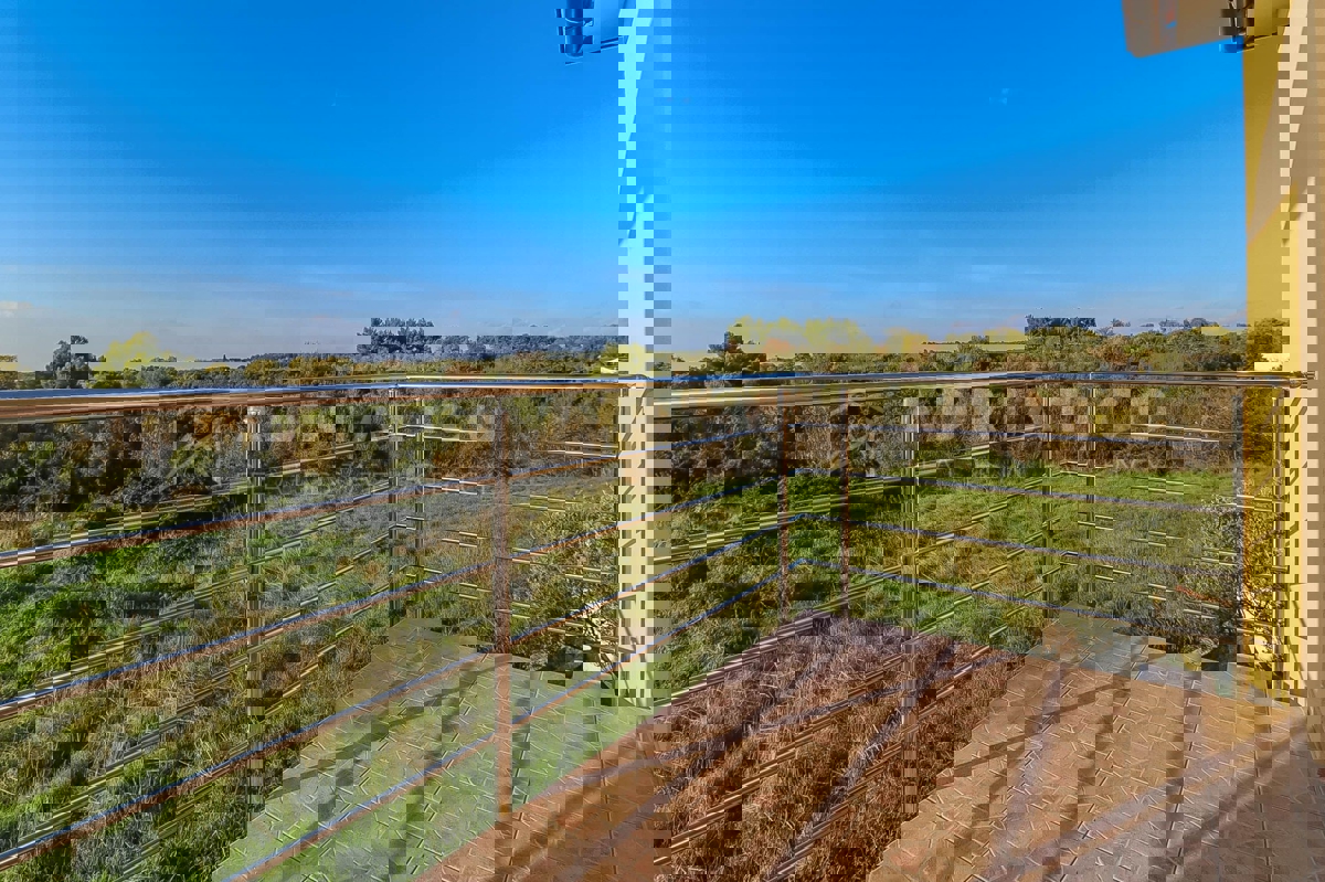 Dignano, Istria – Bella casa bifamiliare in una posizione tranquilla con vista