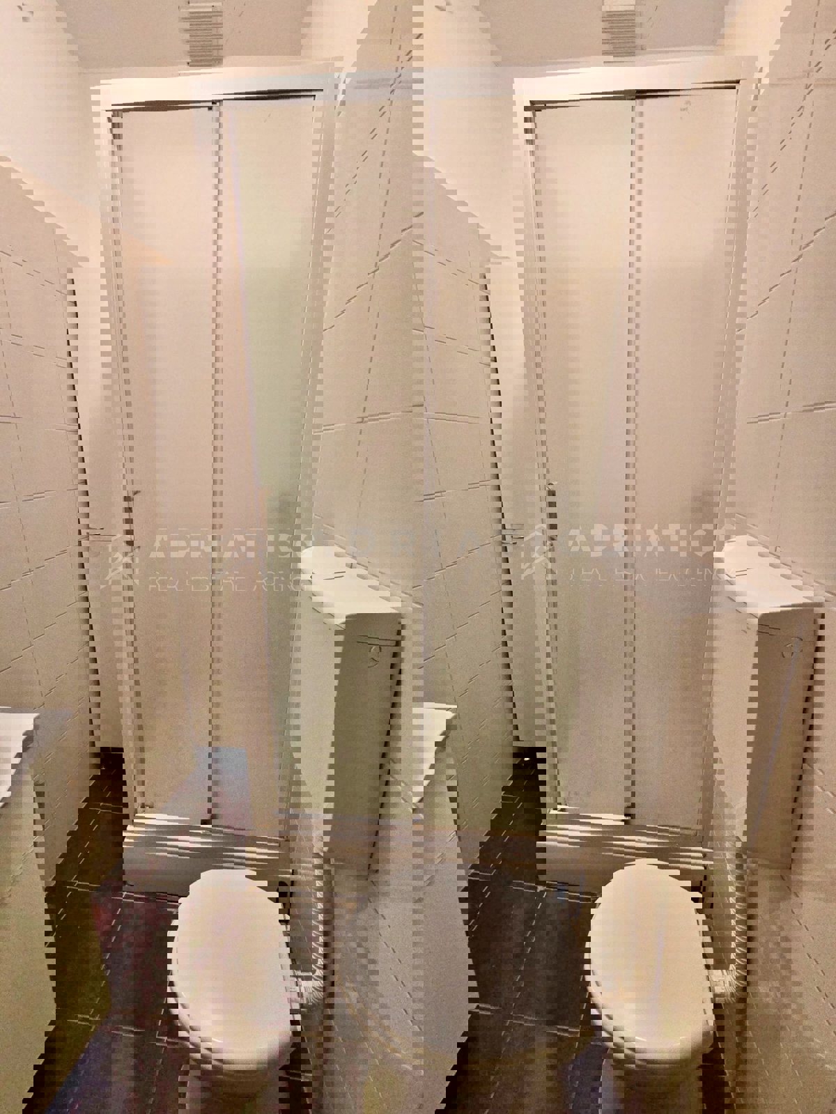 Rovigno, appartamento trilocale al piano terra 