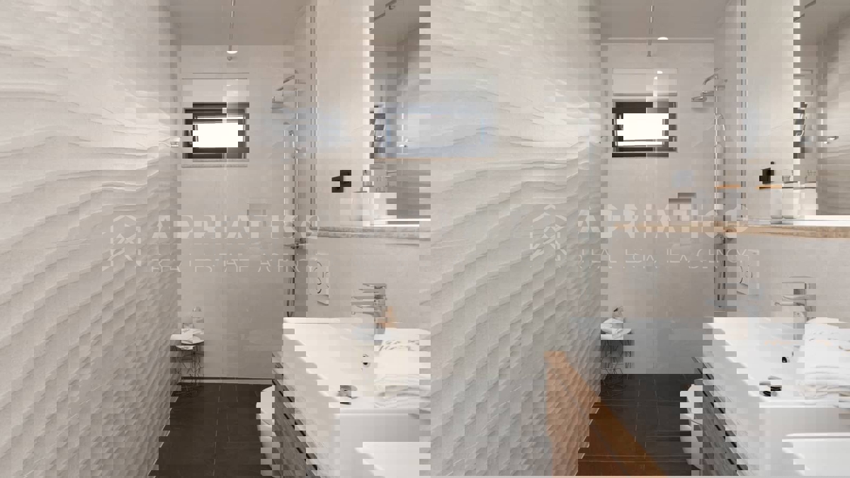 Parenzo - Nuova casa moderna con piscina