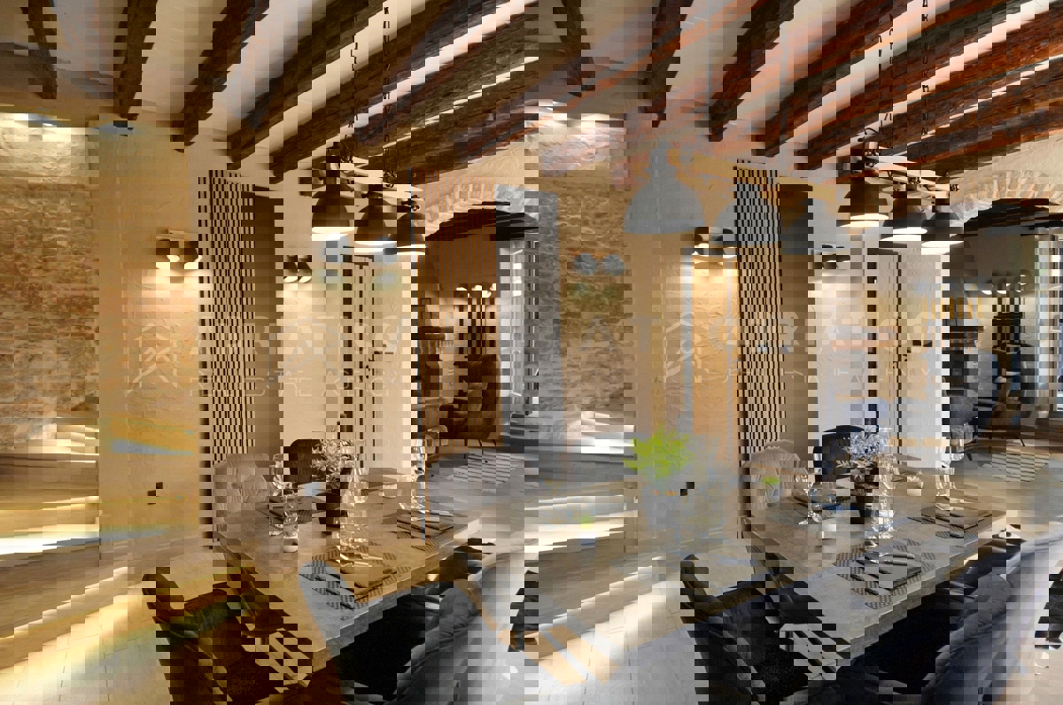 Visignano, Markovac, bella casa in pietra con piscina