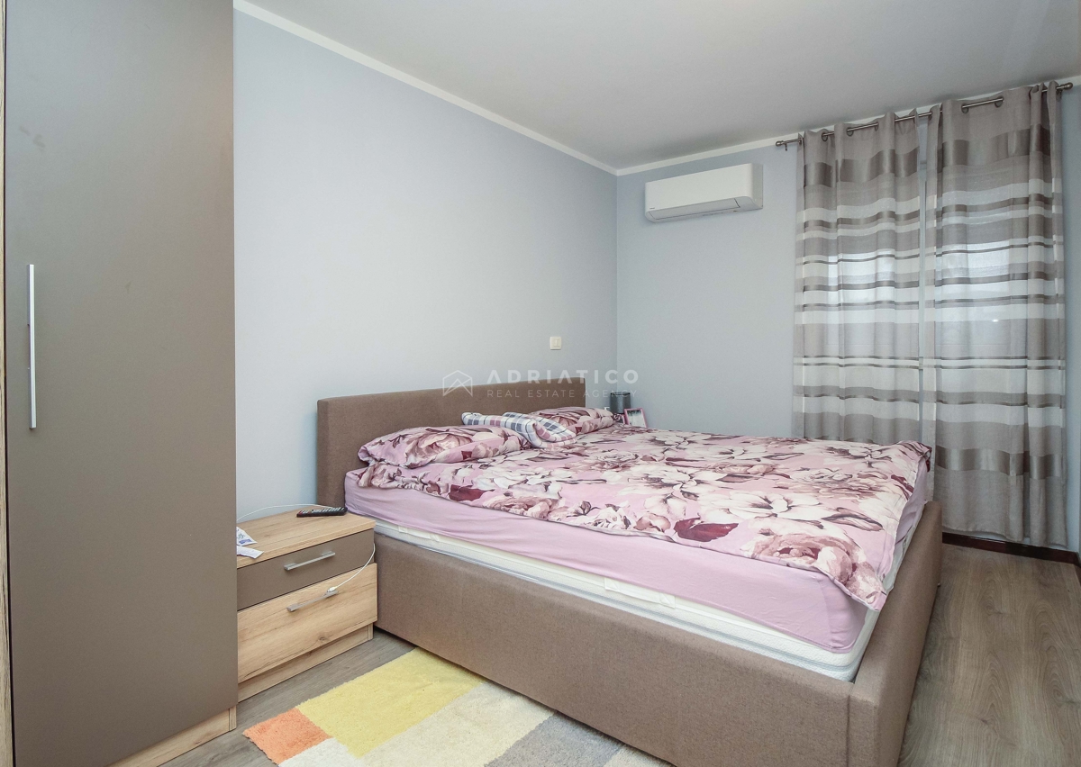 PARENZO - Appartamento, 2 camere da letto con giardino