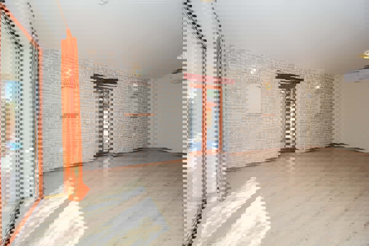 Dintorni di Parenzo, Casa indipendente con piscina e vista mare