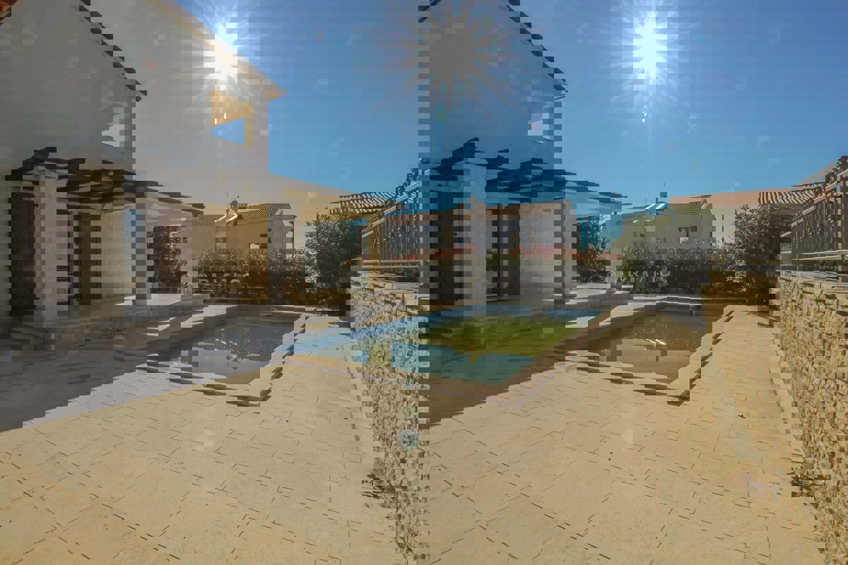 Dintorni di Parenzo, Casa indipendente con piscina e vista mare