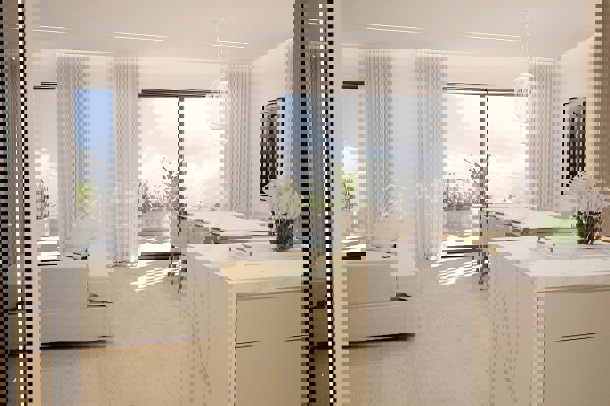 Rovigno, posizione privilegiata, fantastico attico con vista mare