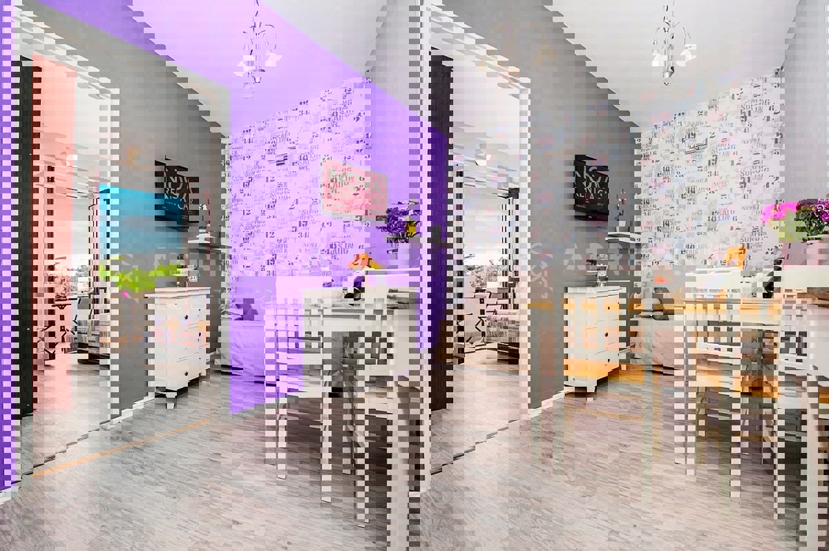 Rovigno, condominio in zona tranquilla