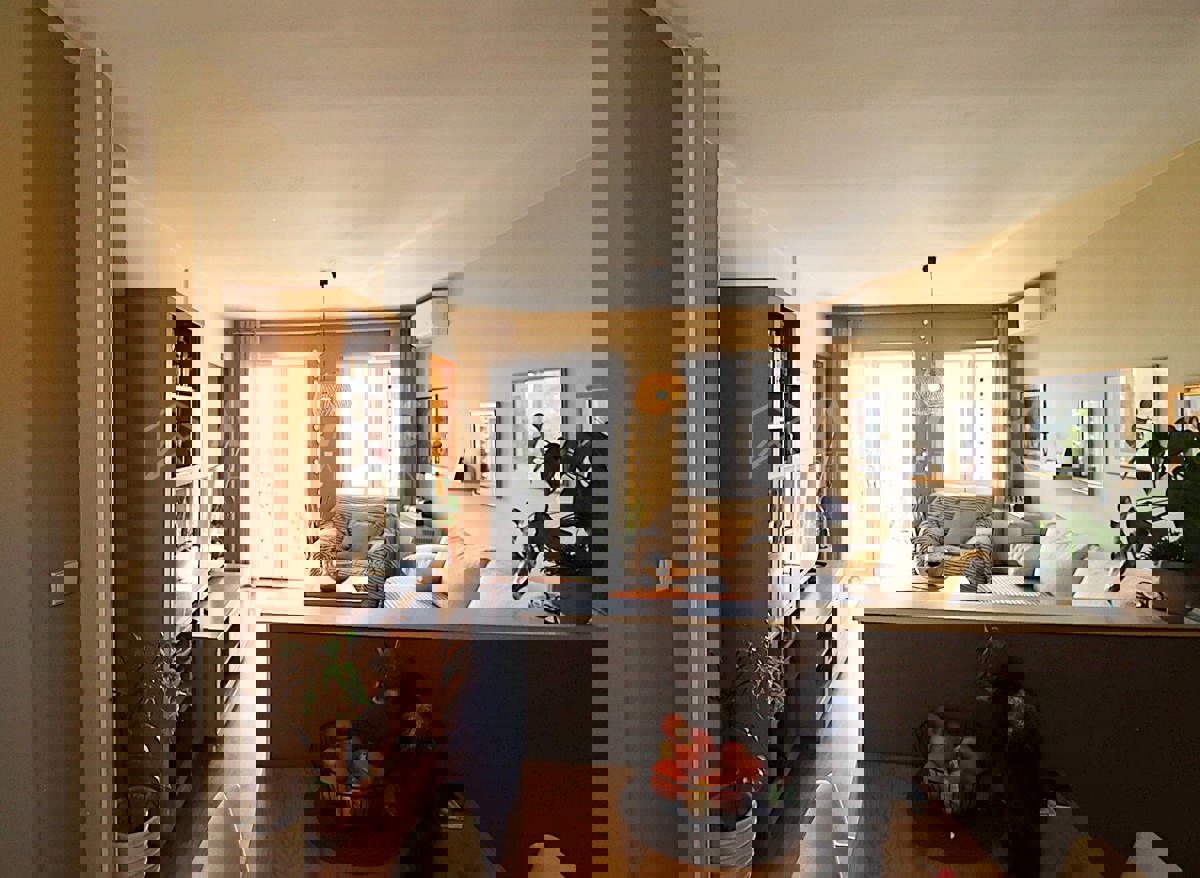 Rovigno, condominio in zona tranquilla