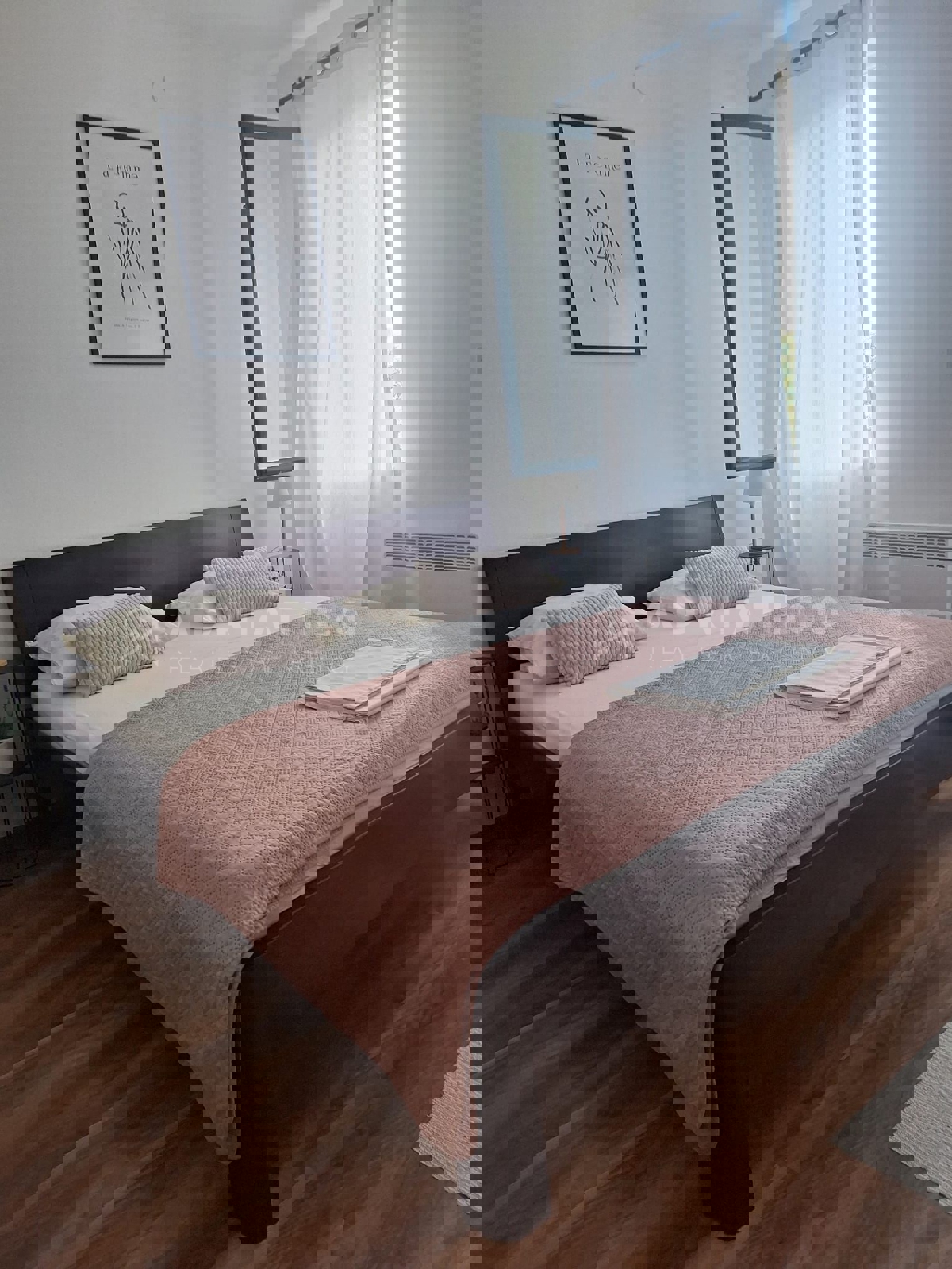 Rovigno, spazioso appartamento con 2 camere da letto