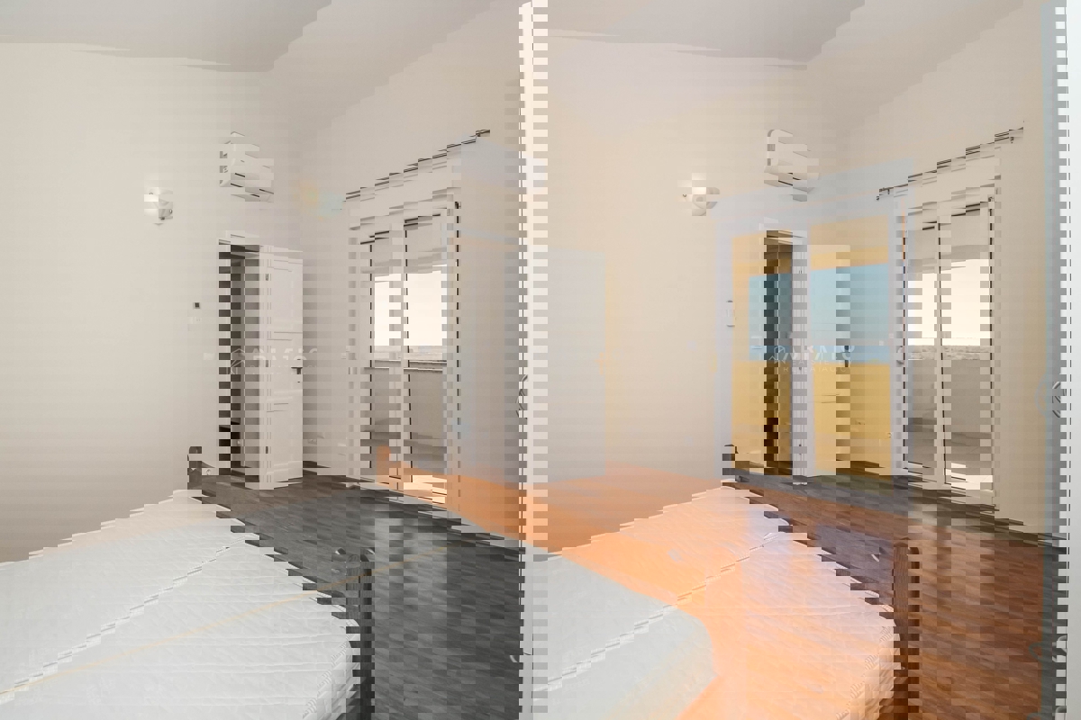 Dintorni di Parenzo, Casa indipendente con piscina e vista mare