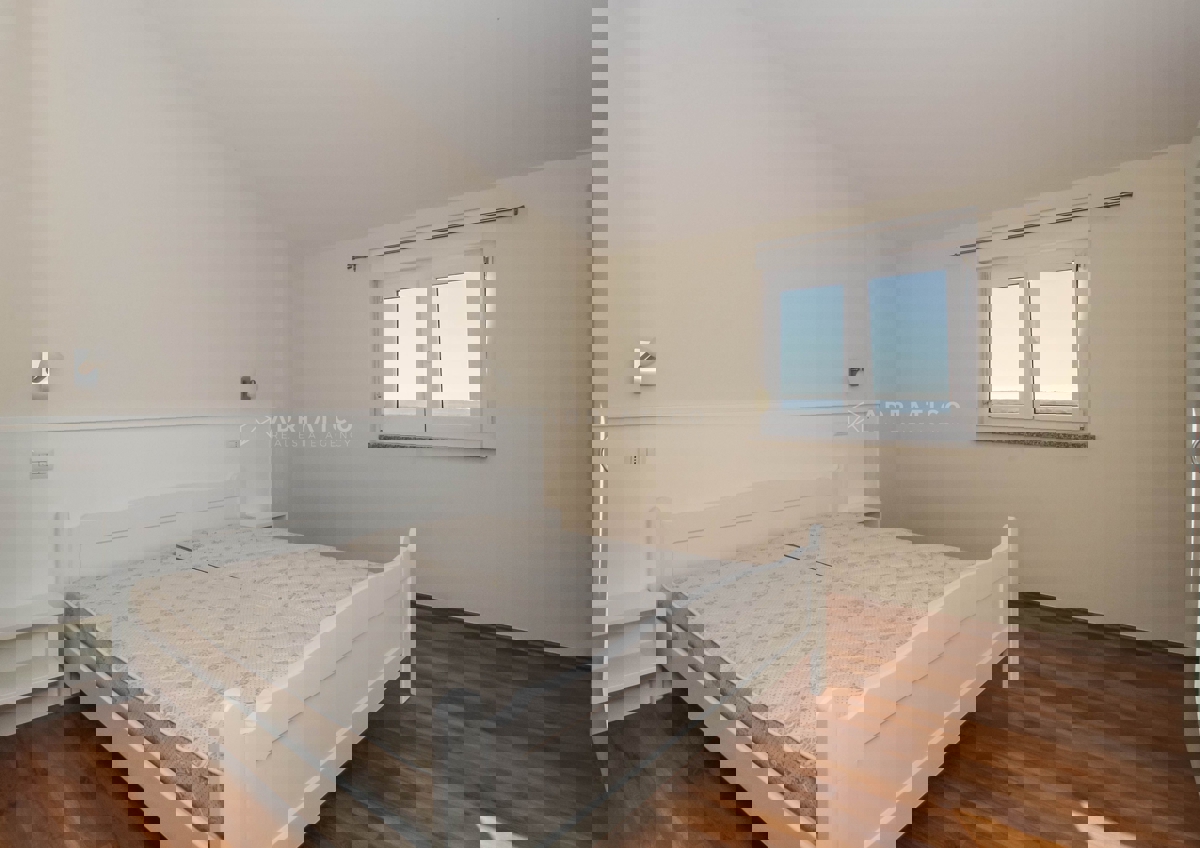 Dintorni di Parenzo, Casa indipendente con piscina e vista mare