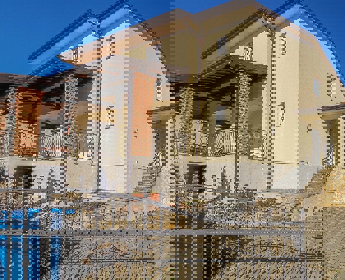 Dintorni di Parenzo, Casa indipendente con piscina e vista mare