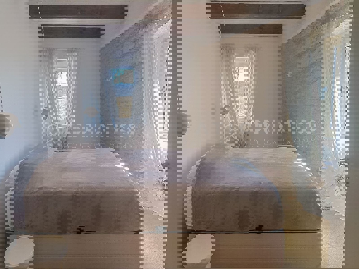 Tinjan, casa in pietra ristrutturata