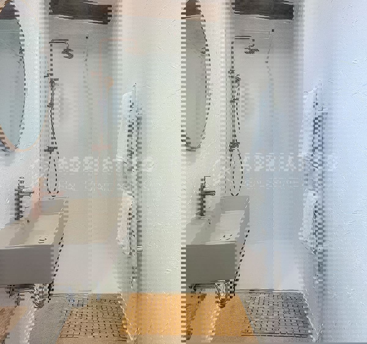 Tinjan, casa in pietra ristrutturata