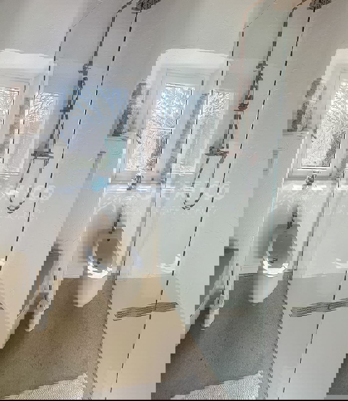 Tinjan, casa in pietra ristrutturata