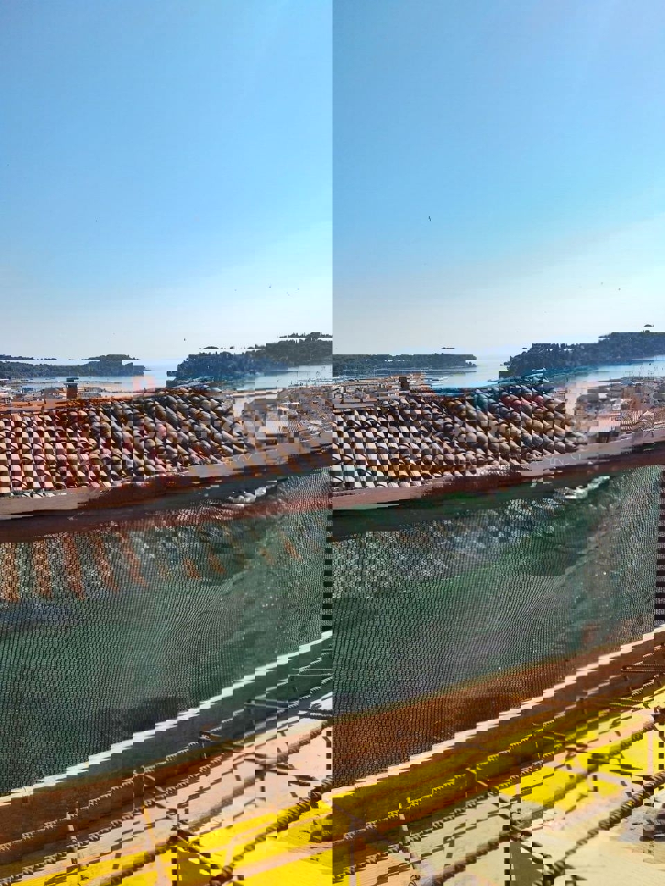 Rovigno, casa bifamiliare in fase di completamento vicino al centro